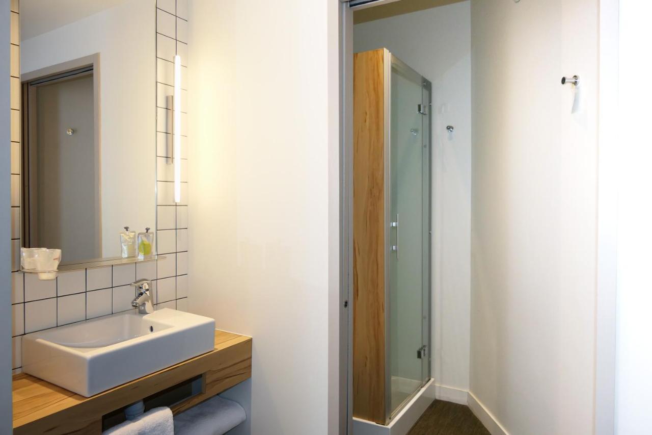 Hotel Et Apparts Marin Laval  Eksteriør billede