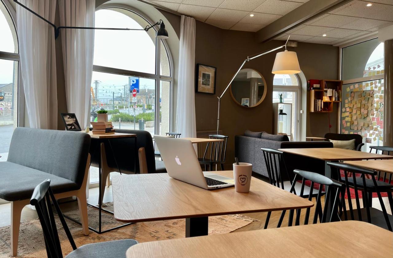Hotel Et Apparts Marin Laval  Eksteriør billede