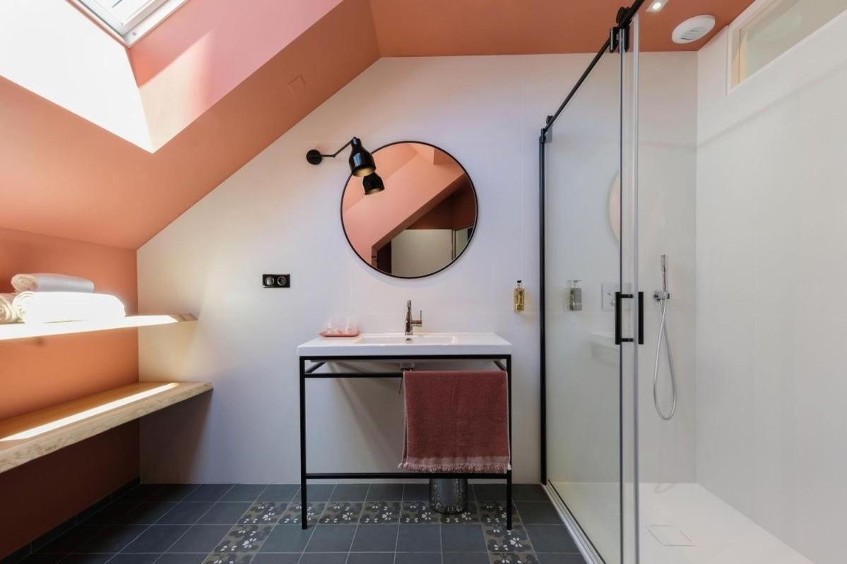 Hotel Et Apparts Marin Laval  Eksteriør billede