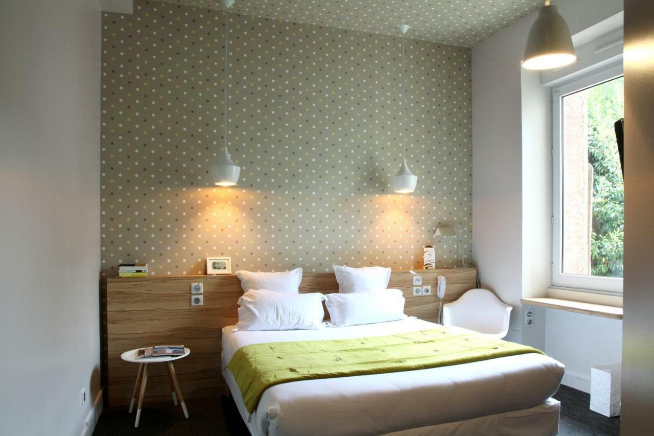 Hotel Et Apparts Marin Laval  Eksteriør billede