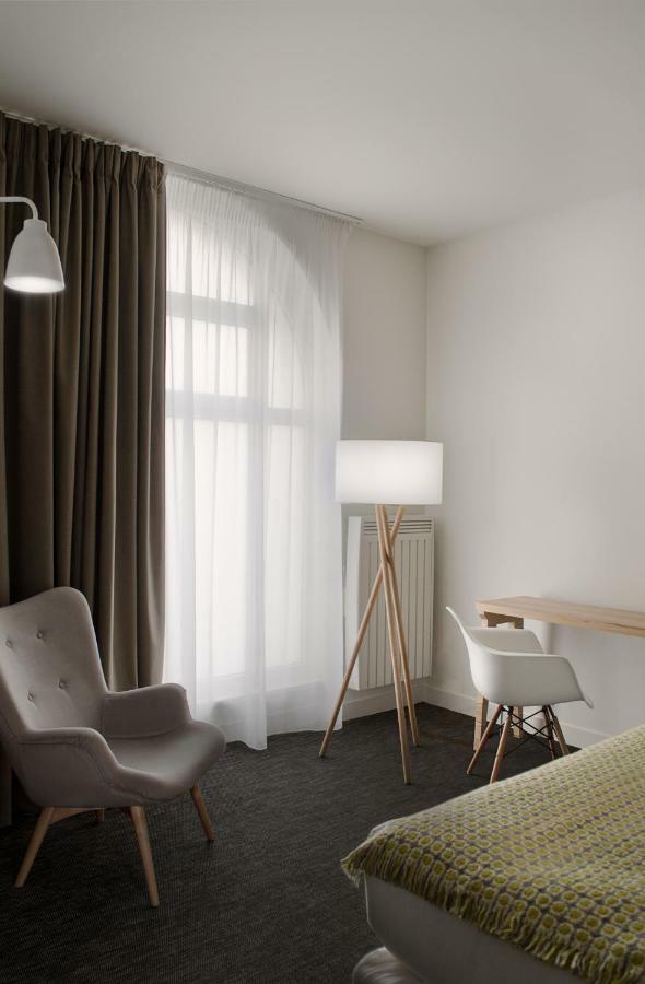 Hotel Et Apparts Marin Laval  Eksteriør billede